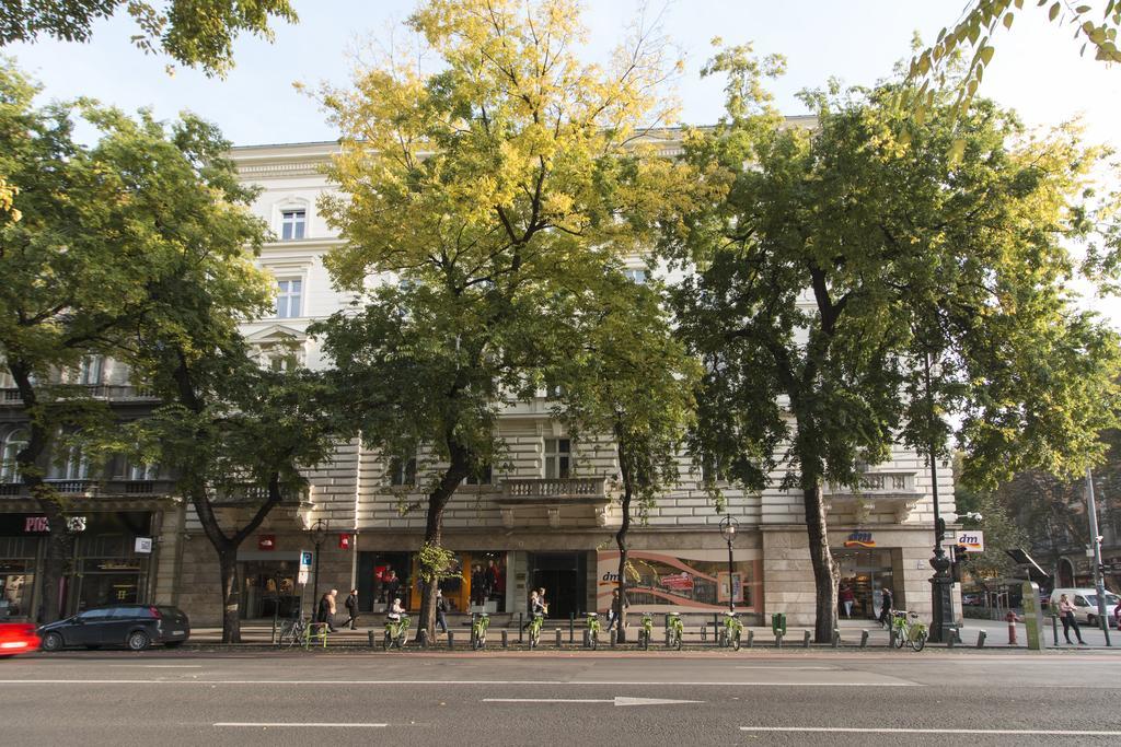 Luxury Apartment By Hi5 -Andrassy Suite Budapest Luaran gambar